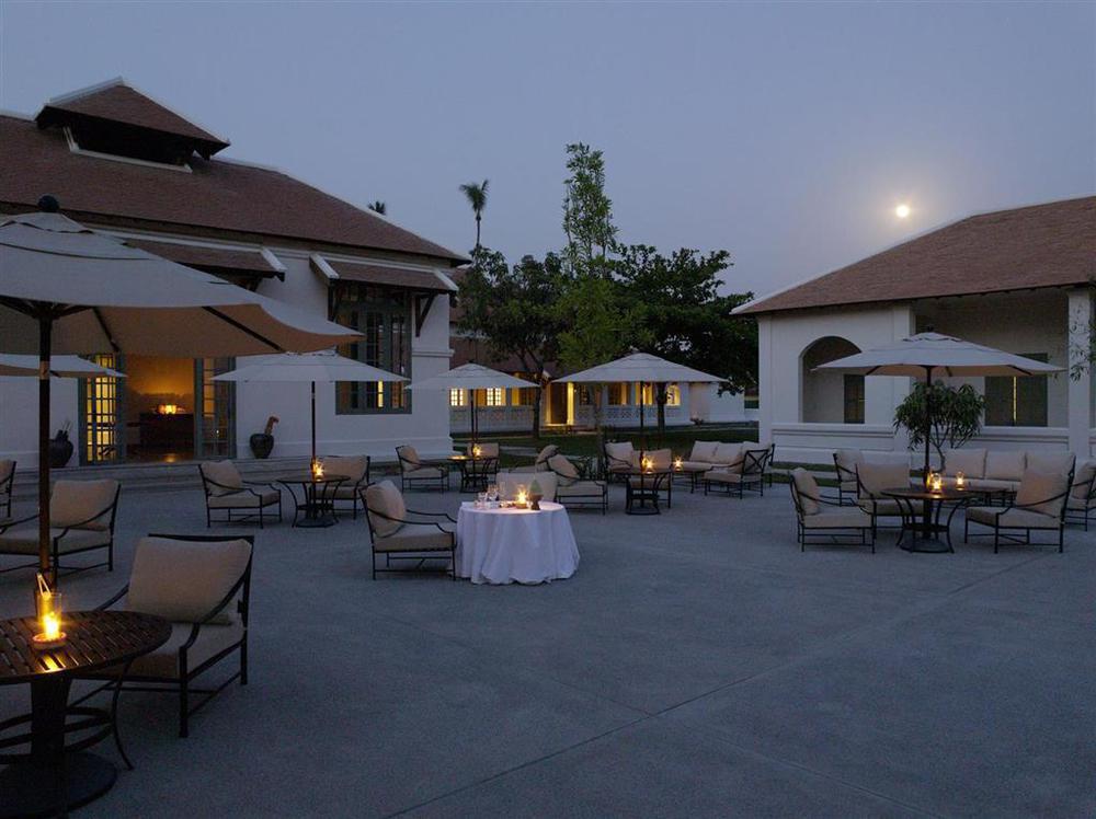 Amantaka Resort Luang Prabang Ristorante foto
